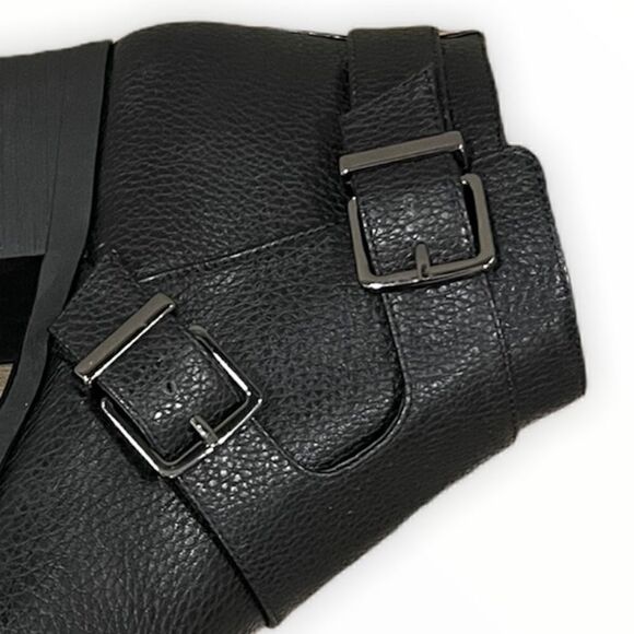 Kenneth Cole Reaction Women's Re-Buckle Booties - Picture 4 of 11